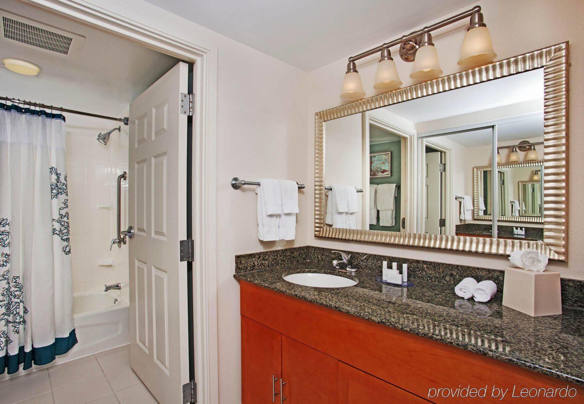 Residence Inn By Marriott Virginia Beach Oceanfront Exterior photo